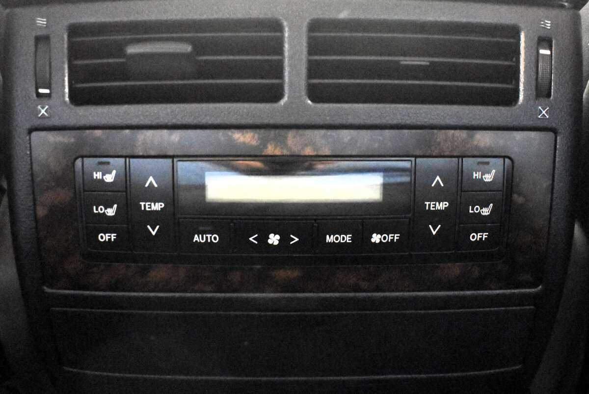 Toyota Land Cruiser 2010 года с пробегом. Фото: #18