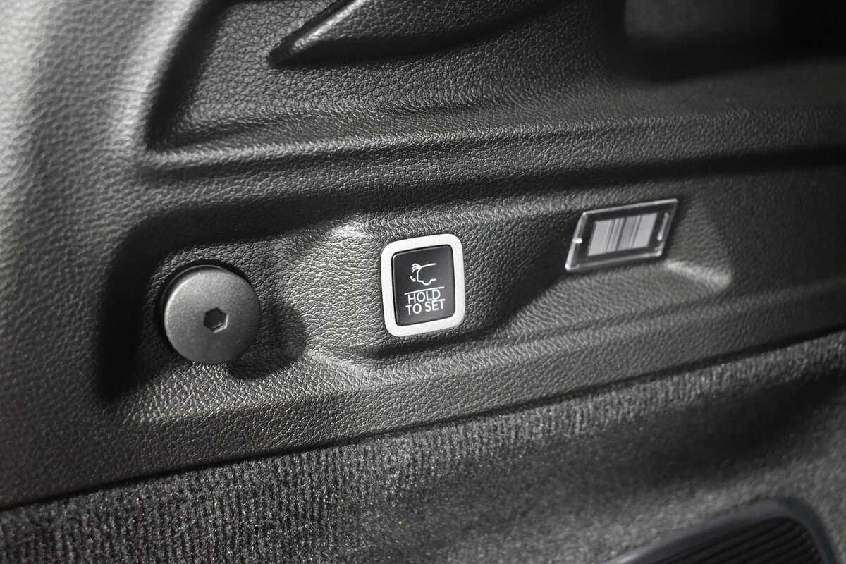 Jeep Grand Cherokee 2022 года с пробегом. Фото: #7