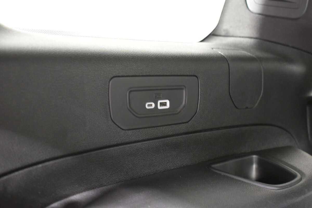 Jeep Grand Cherokee 2022 года с пробегом. Фото: #9