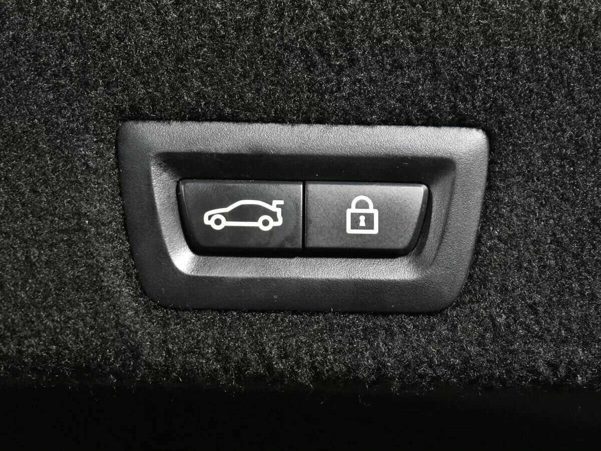 BMW 7 серии 2017 года с пробегом. Фото: #4