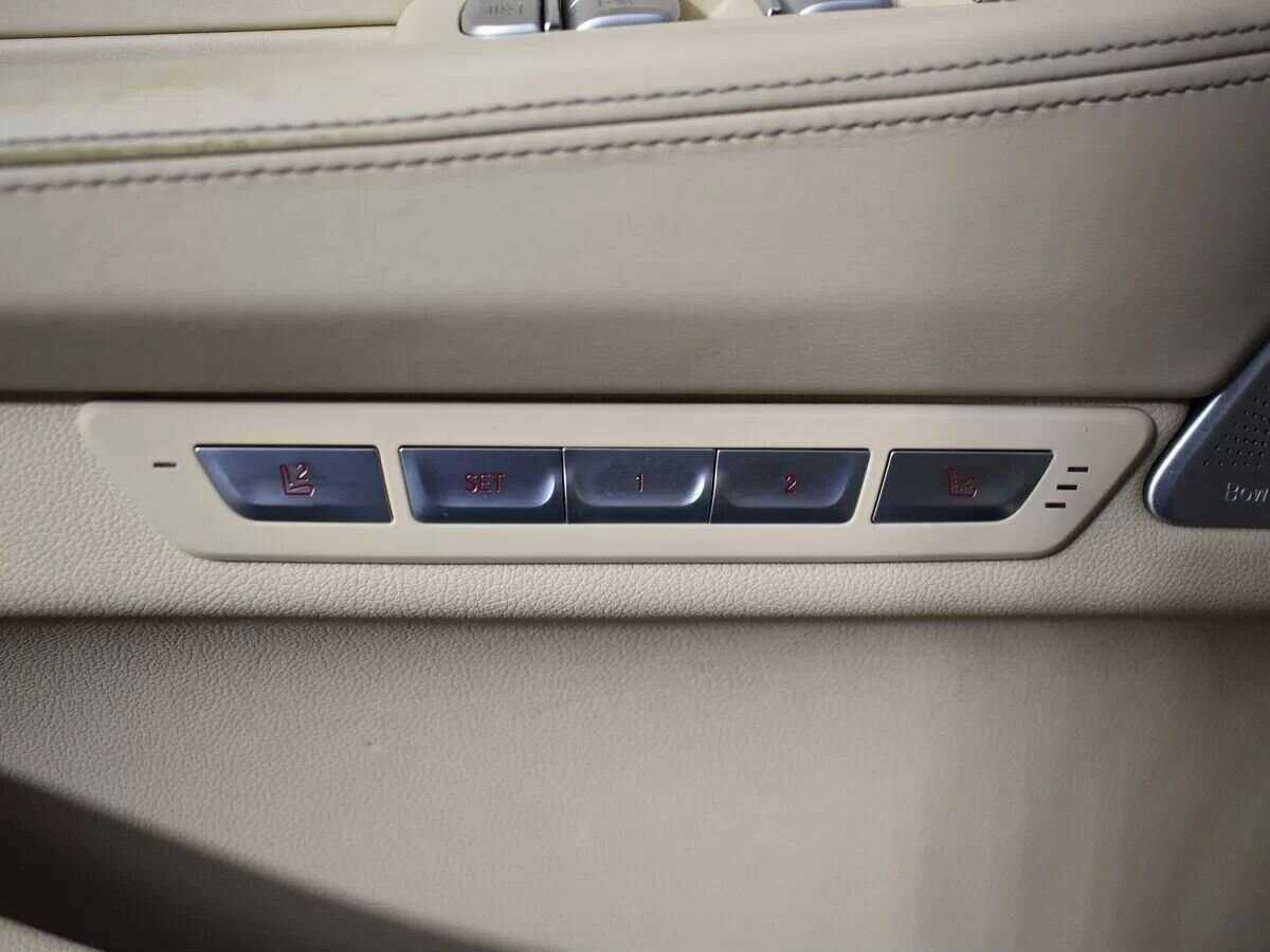 BMW 7 серии 2017 года с пробегом. Фото: #25