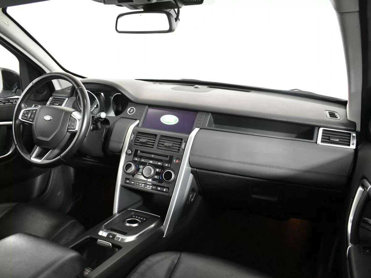 Land Rover Discovery Sport 2016 года с пробегом. Фото: #10