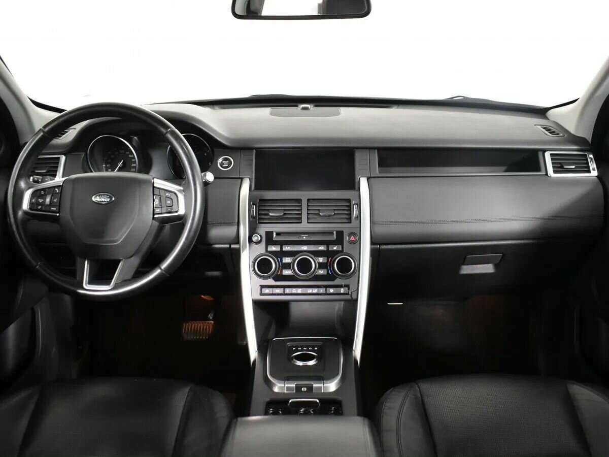 Land Rover Discovery Sport 2016 года с пробегом. Фото: #11