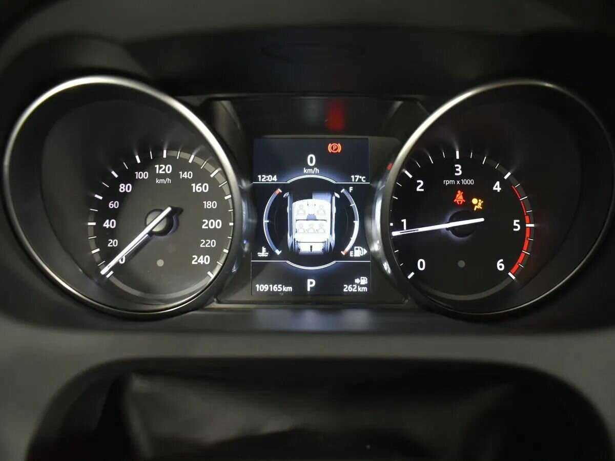 Land Rover Discovery Sport 2016 года с пробегом. Фото: #14