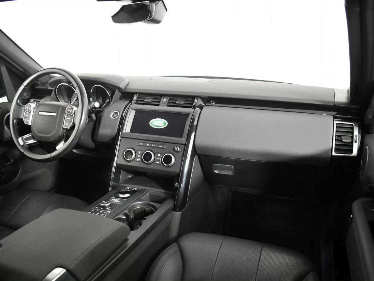 Land Rover Discovery 2018 года с пробегом. Фото: #12