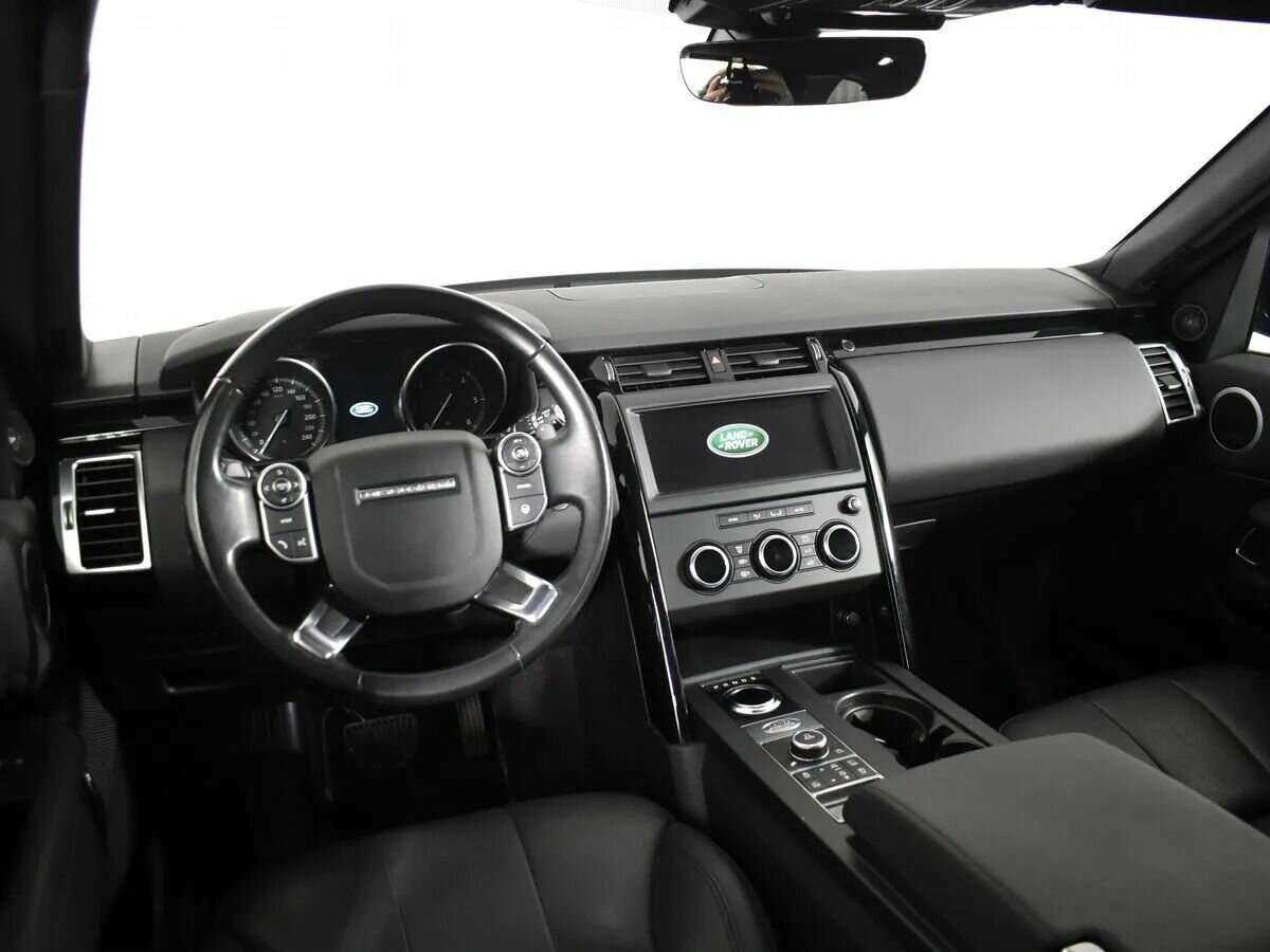 Land Rover Discovery 2018 года с пробегом. Фото: #14