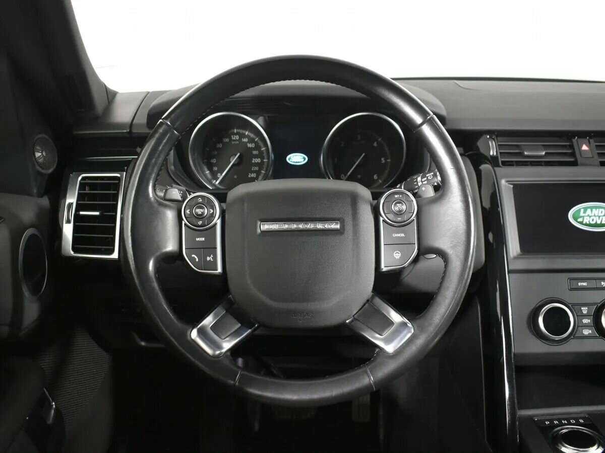 Land Rover Discovery 2018 года с пробегом. Фото: #15