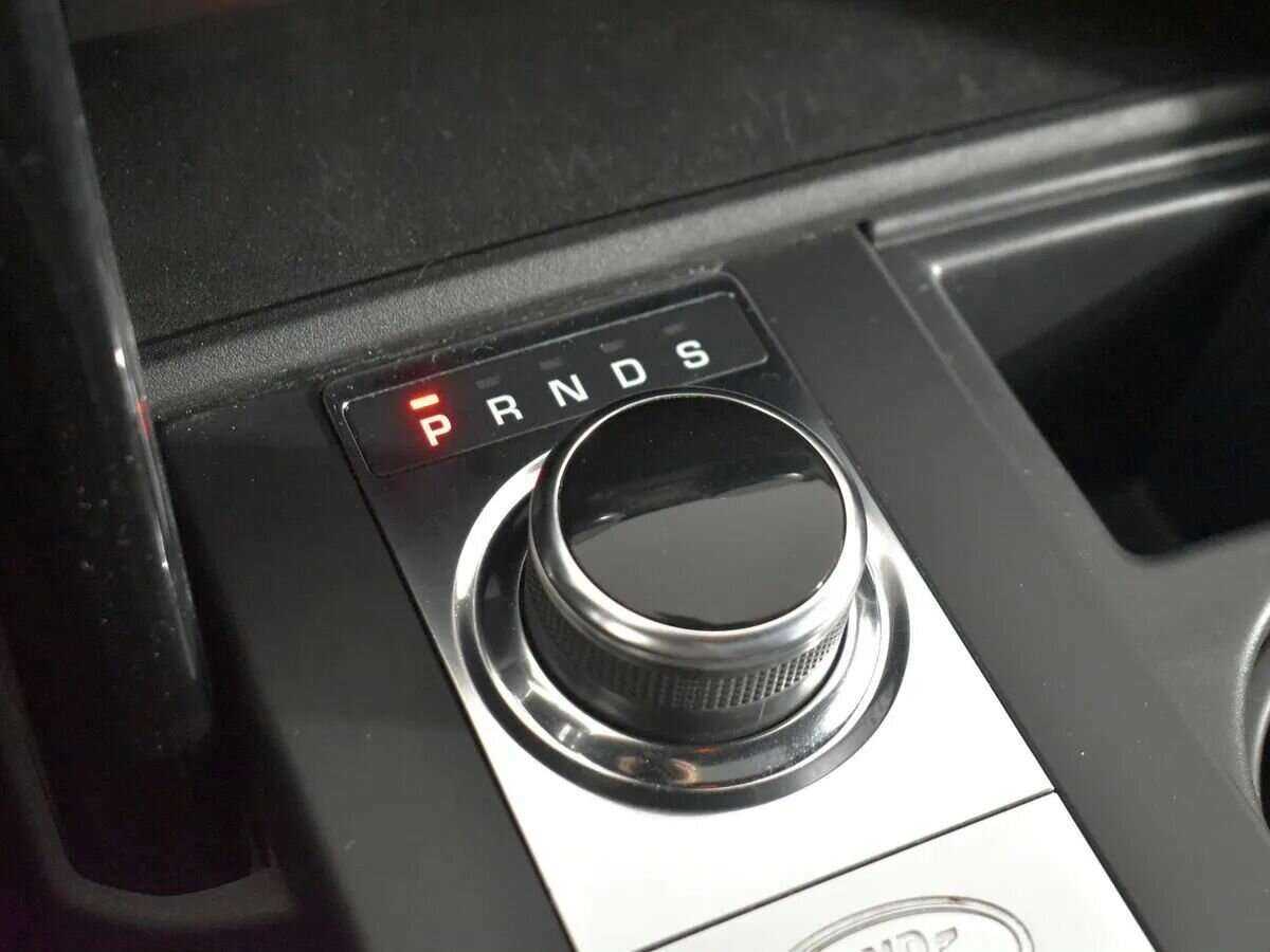 Land Rover Discovery 2018 года с пробегом. Фото: #17