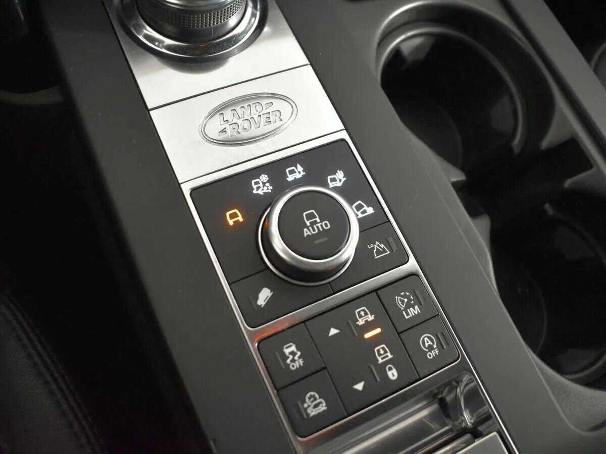 Land Rover Discovery 2018 года с пробегом. Фото: #18