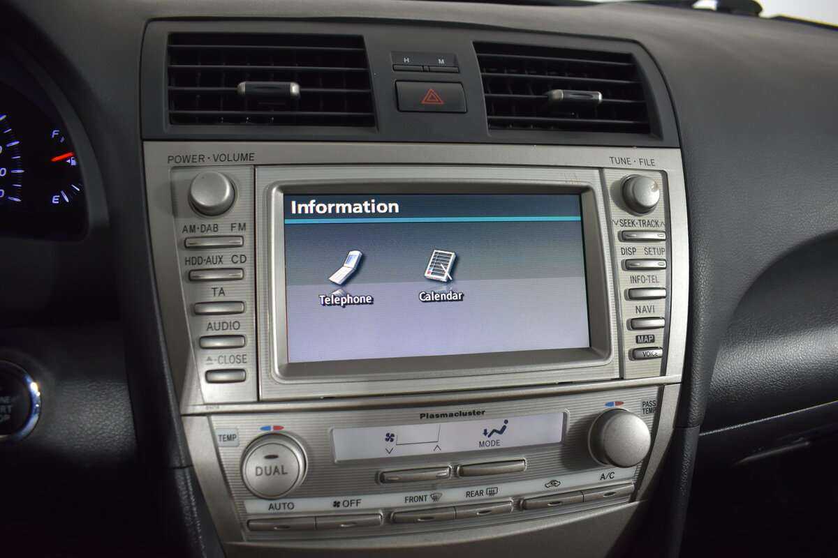 Toyota Camry 2010 года с пробегом. Фото: #16