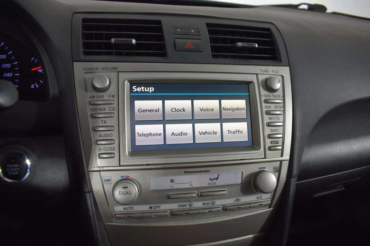 Toyota Camry 2010 года с пробегом. Фото: #17