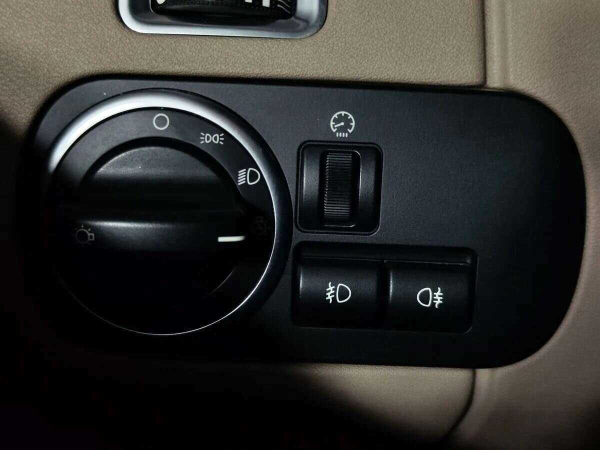 Land Rover Discovery 2014 года с пробегом. Фото: #19