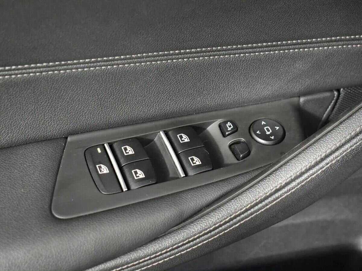 BMW 5 серии 2020 года с пробегом. Фото: #4