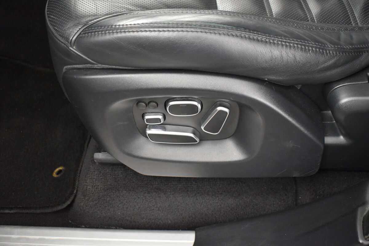 Land Rover Range Rover Sport 2013 года с пробегом. Фото: #11