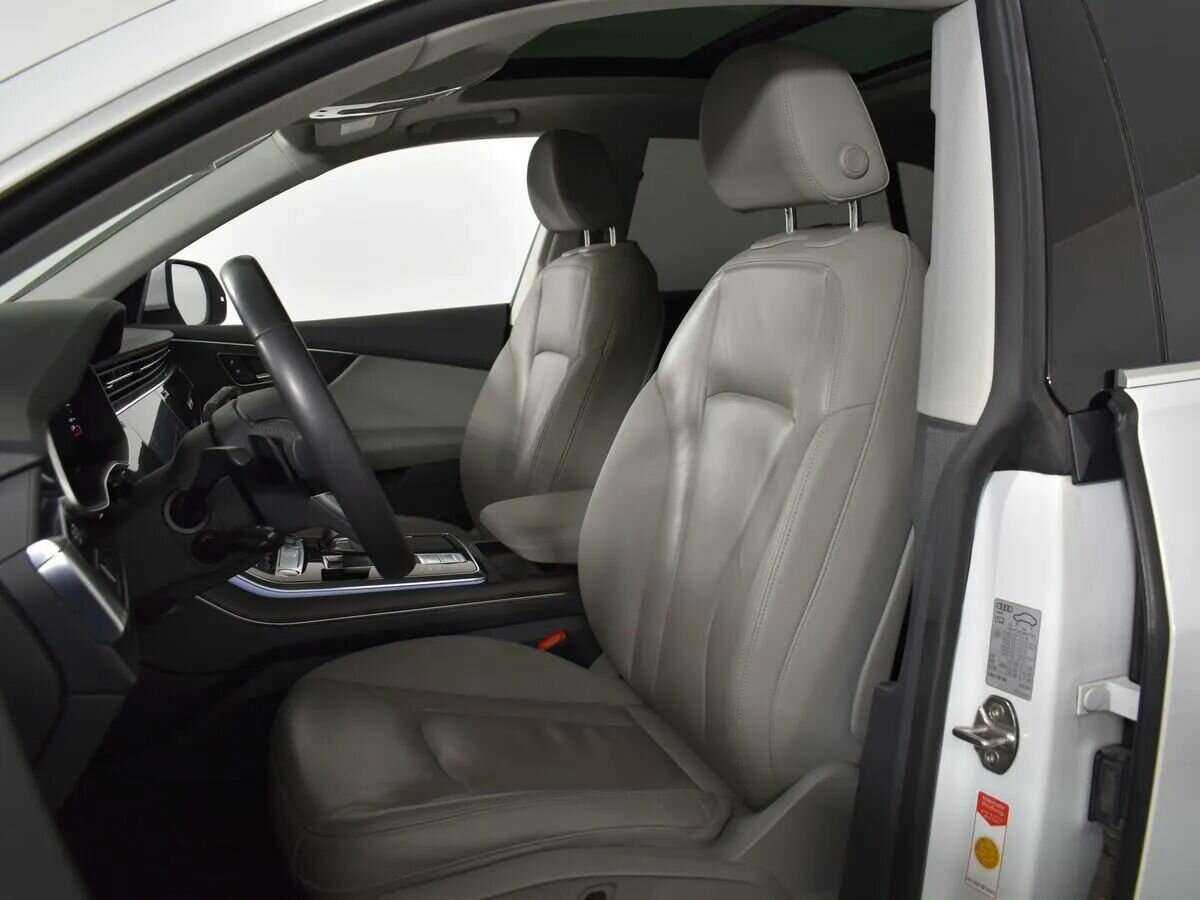 Audi Q8 2018 года с пробегом. Фото: #7