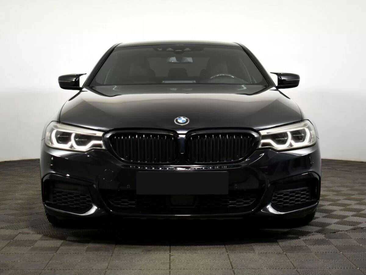 BMW 5 серии 2020 года с пробегом. Фото: #1