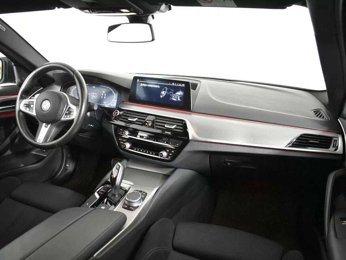 BMW 5 серии 2020 года с пробегом. Фото: #12