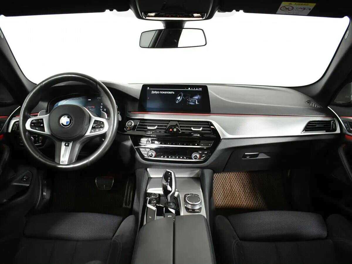 BMW 5 серии 2020 года с пробегом. Фото: #13