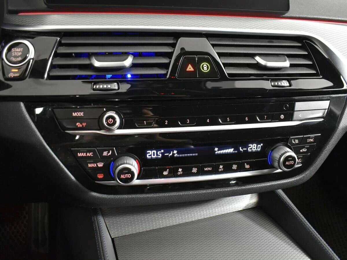 BMW 5 серии 2020 года с пробегом. Фото: #21