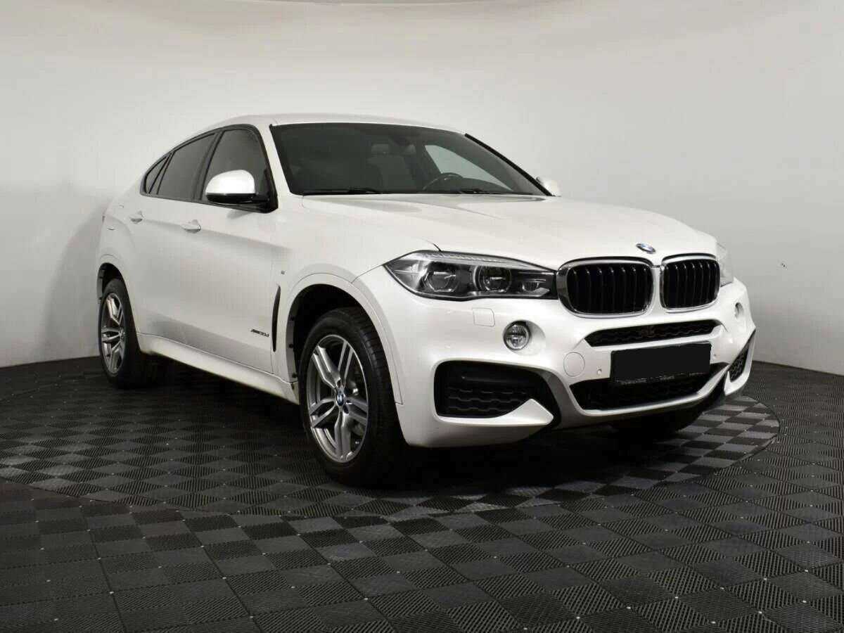 BMW X6 2018 года с пробегом. Фото: #1