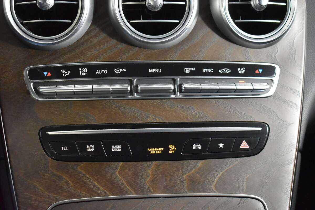 Mercedes-Benz GLC 2021 года с пробегом. Фото: #17