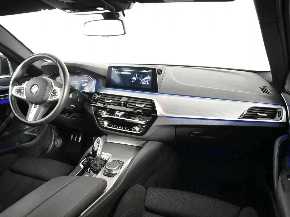 BMW 5 серии 2020 года с пробегом. Фото: #12