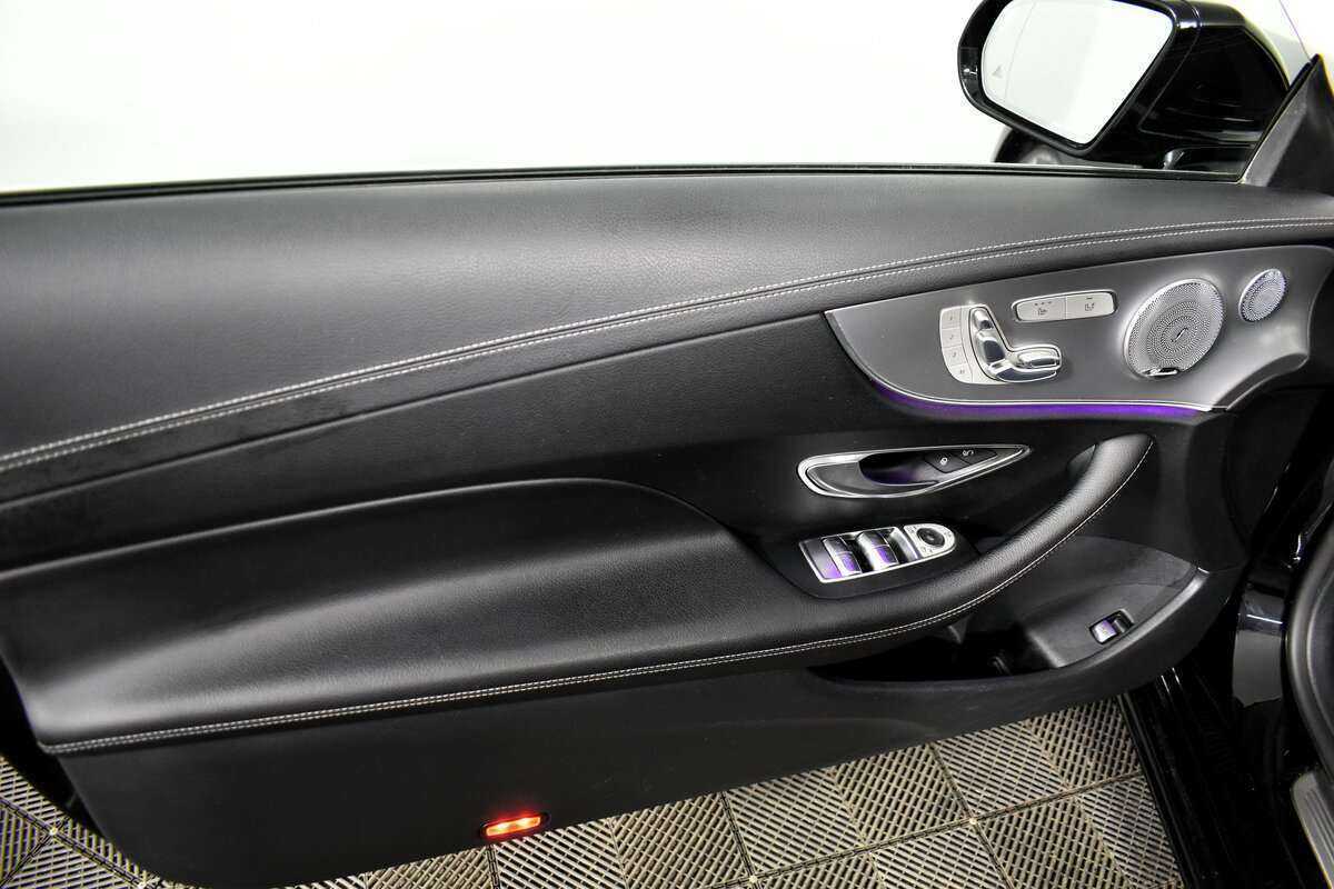 Mercedes-Benz E-Класс 2017 года с пробегом. Фото: #14
