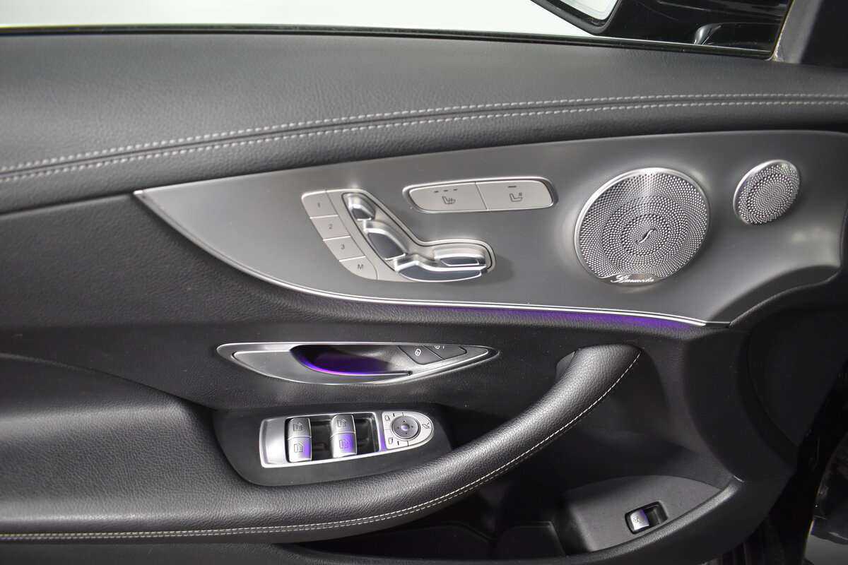 Mercedes-Benz E-Класс 2017 года с пробегом. Фото: #15