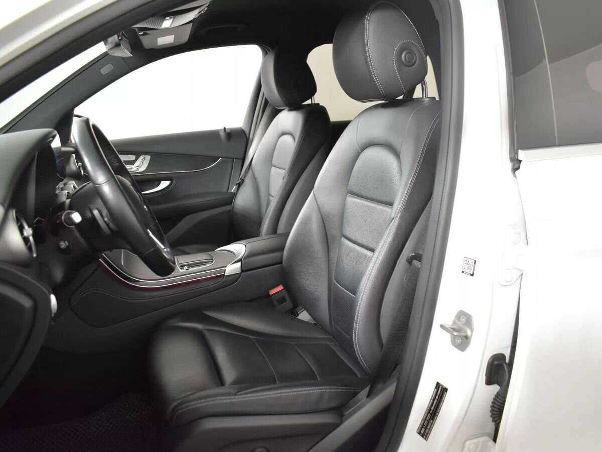 Mercedes-Benz GLC 2020 года с пробегом. Фото: #4