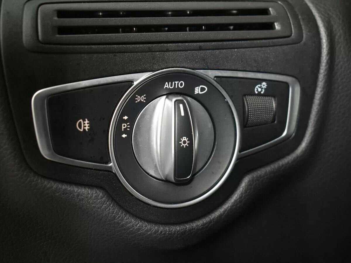 Mercedes-Benz GLC 2020 года с пробегом. Фото: #17