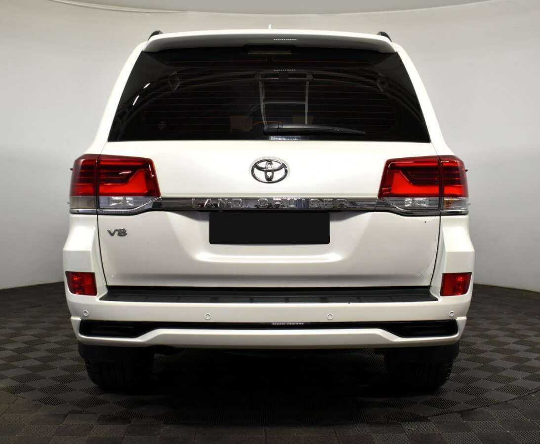 Toyota Land Cruiser 2016 года с пробегом. Фото: #4