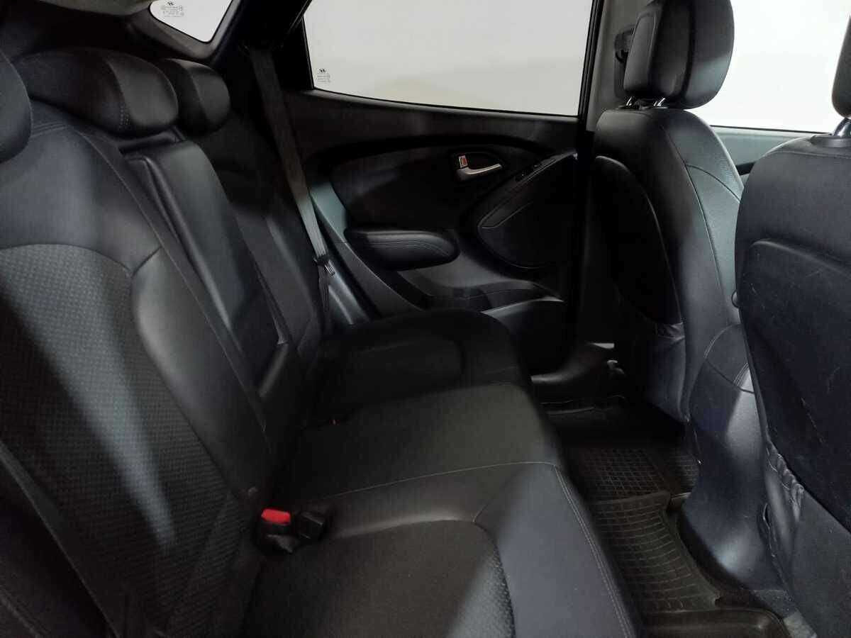 Б/У Хендай ай-икс35 2012 года. Фото: #8