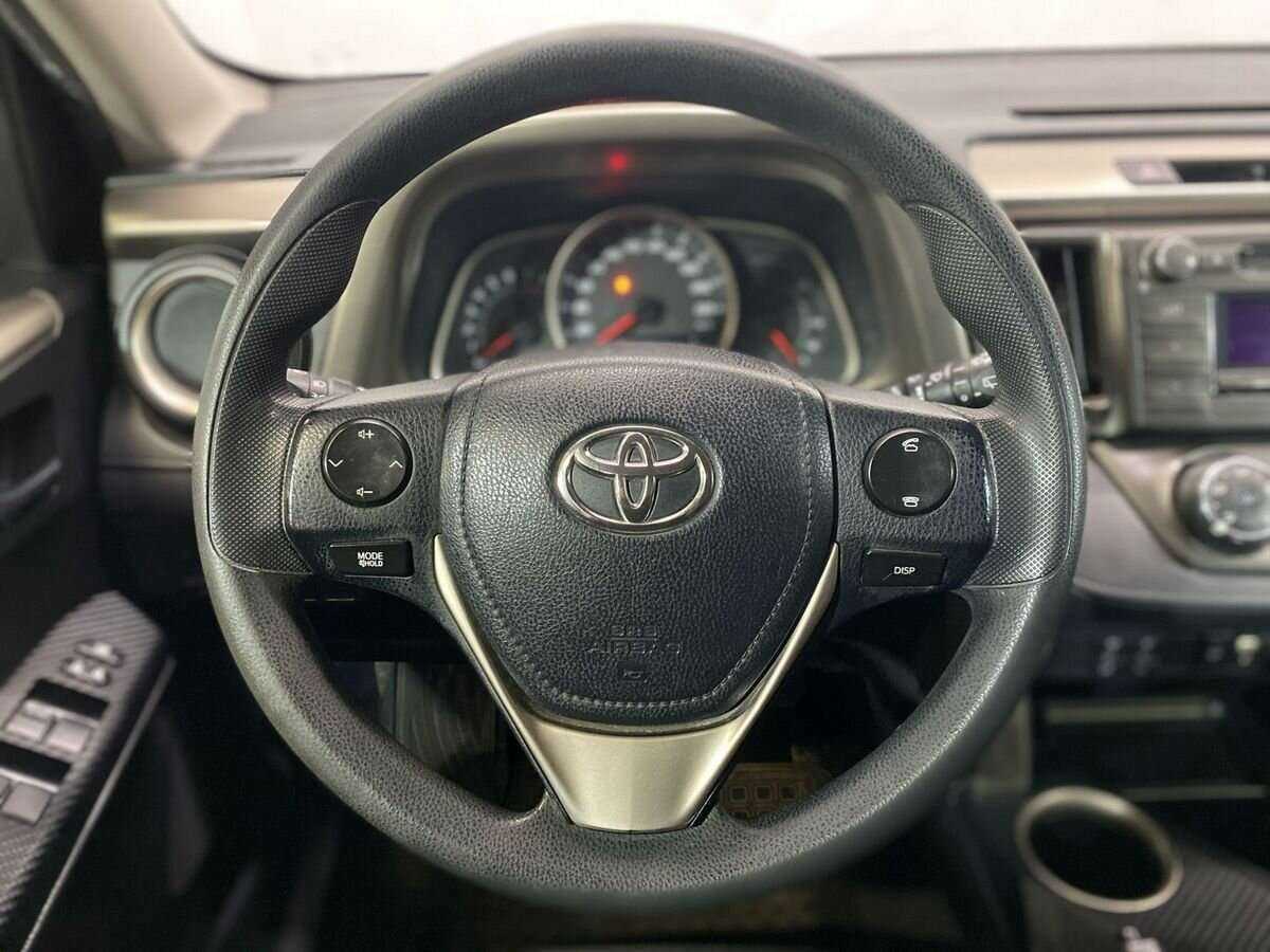 Toyota RAV4 2014 года с пробегом. Фото: #11