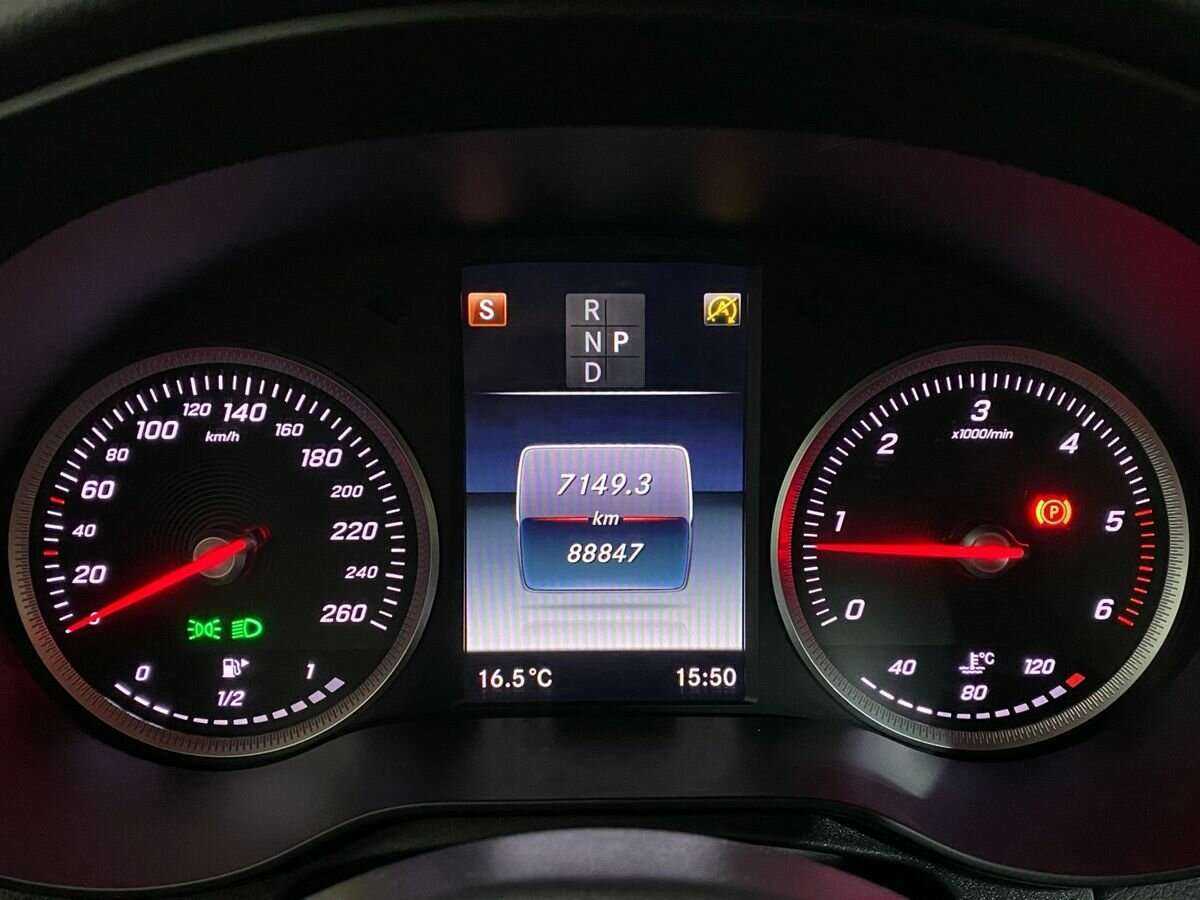 Mercedes-Benz GLC 2018 года с пробегом. Фото: #12