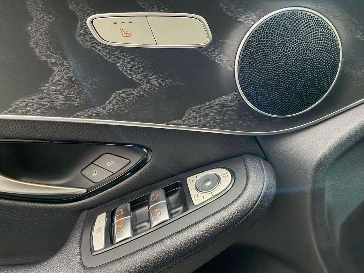 Mercedes-Benz GLC 2018 года с пробегом. Фото: #17