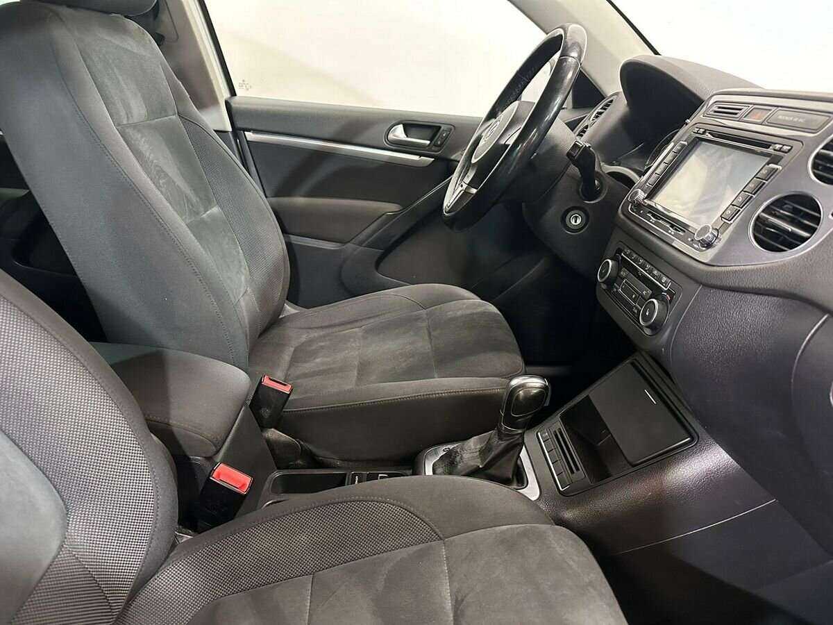 Volkswagen Tiguan 2011 года с пробегом. Фото: #9