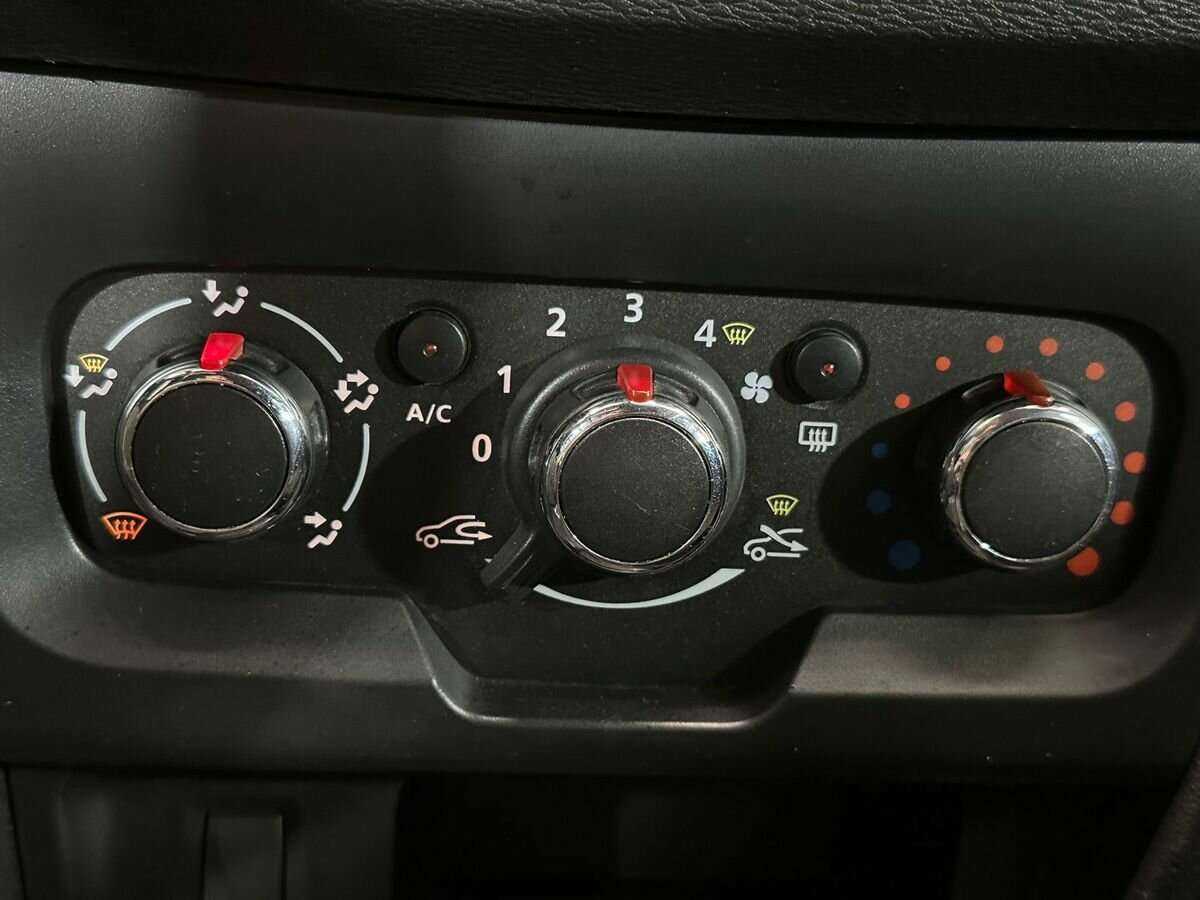 Б/У Лада (ВАЗ) ИКСРЭЙ 2017 года. Фото: #14