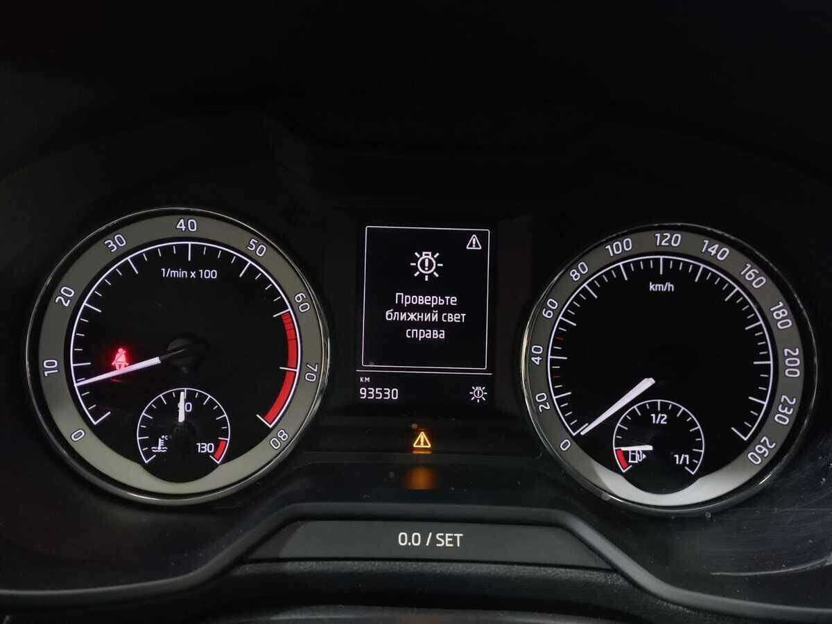 Б/У Шкода Октавия 2018 года. Фото: #11