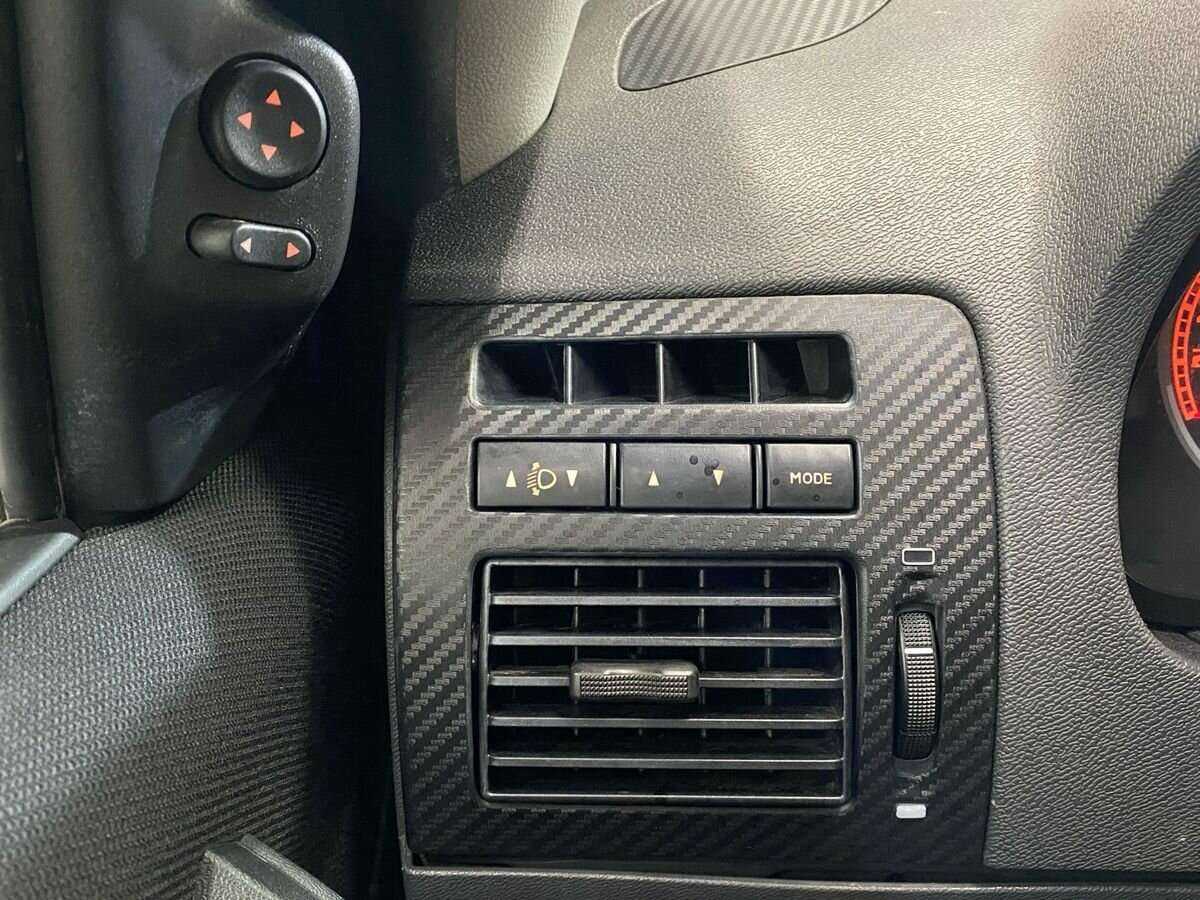 Fiat Albea 2010 года с пробегом. Фото: #14