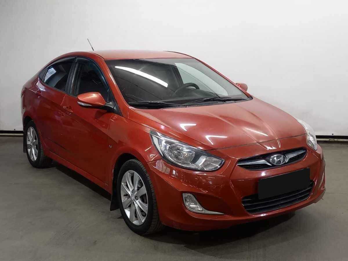 Hyundai Solaris 2011 года с пробегом. Фото: #2