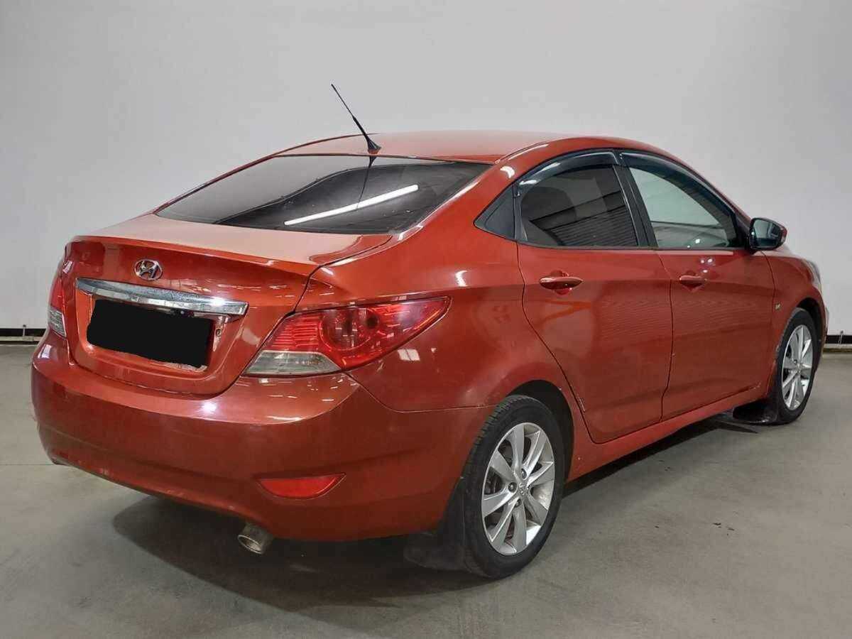 Hyundai Solaris 2011 года с пробегом. Фото: #4