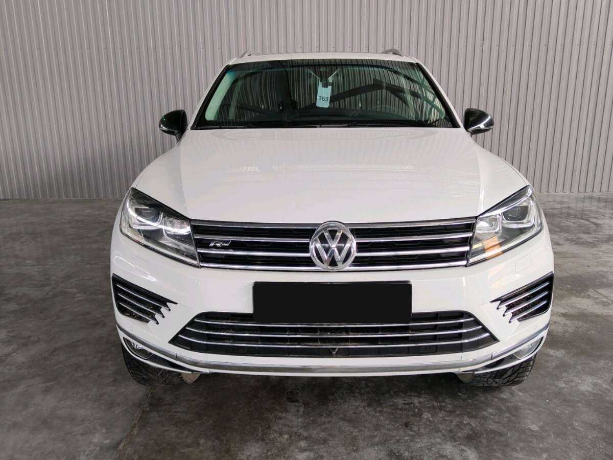 Volkswagen Touareg 2018 года с пробегом. Фото: #1