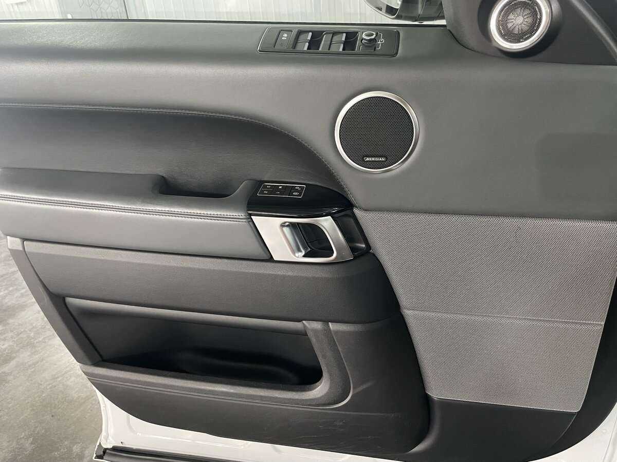 Land Rover Range Rover Sport 2013 года с пробегом. Фото: #25