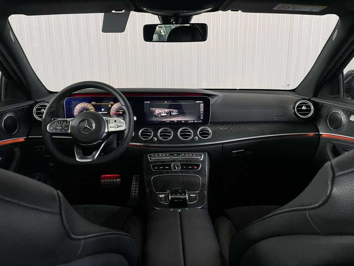 Mercedes-Benz E-Класс 2018 года с пробегом. Фото: #8