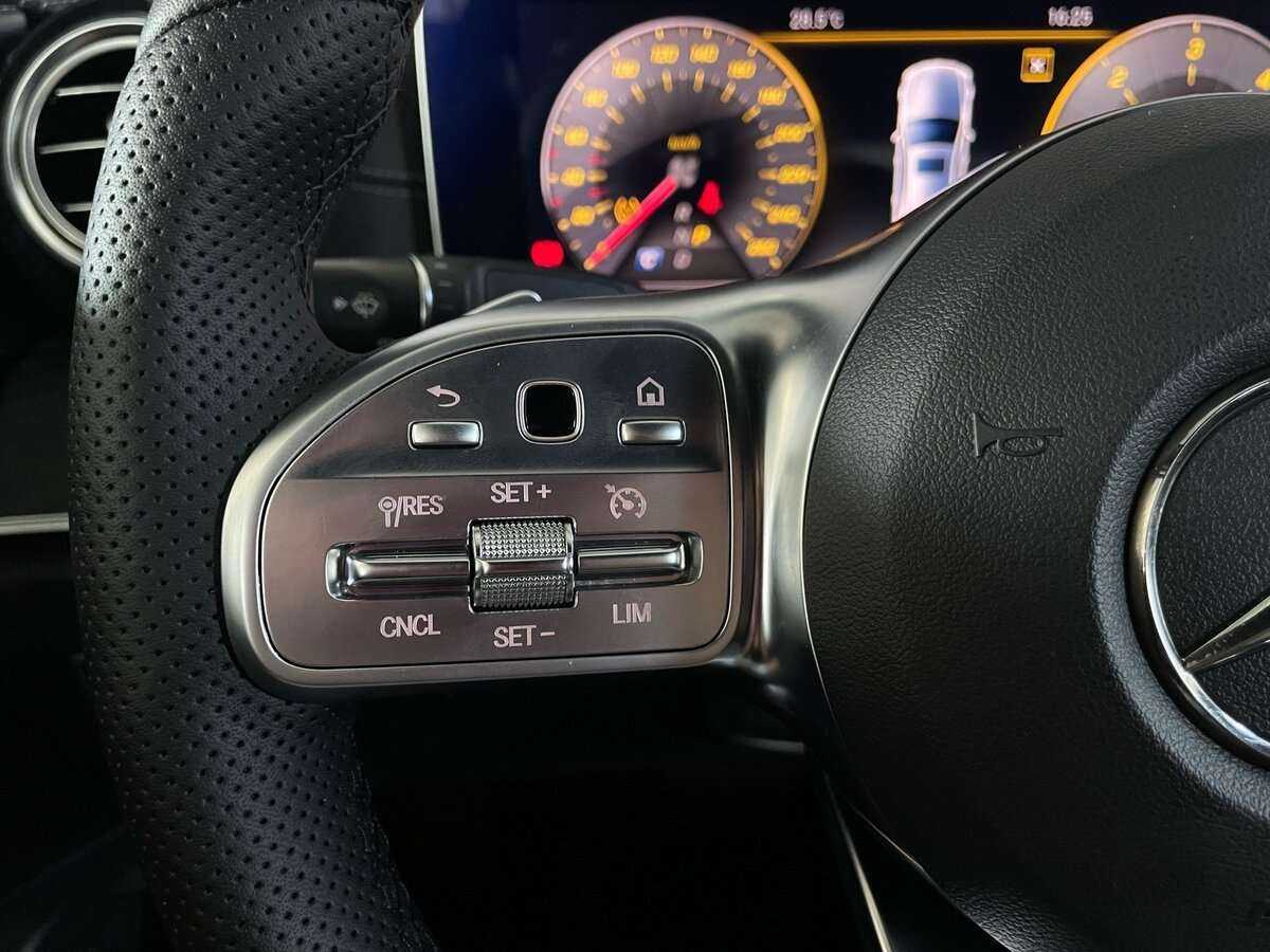 Mercedes-Benz E-Класс 2018 года с пробегом. Фото: #10