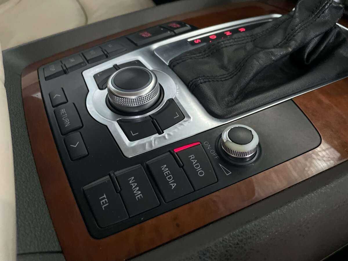 Audi Q7 2008 года с пробегом. Фото: #34