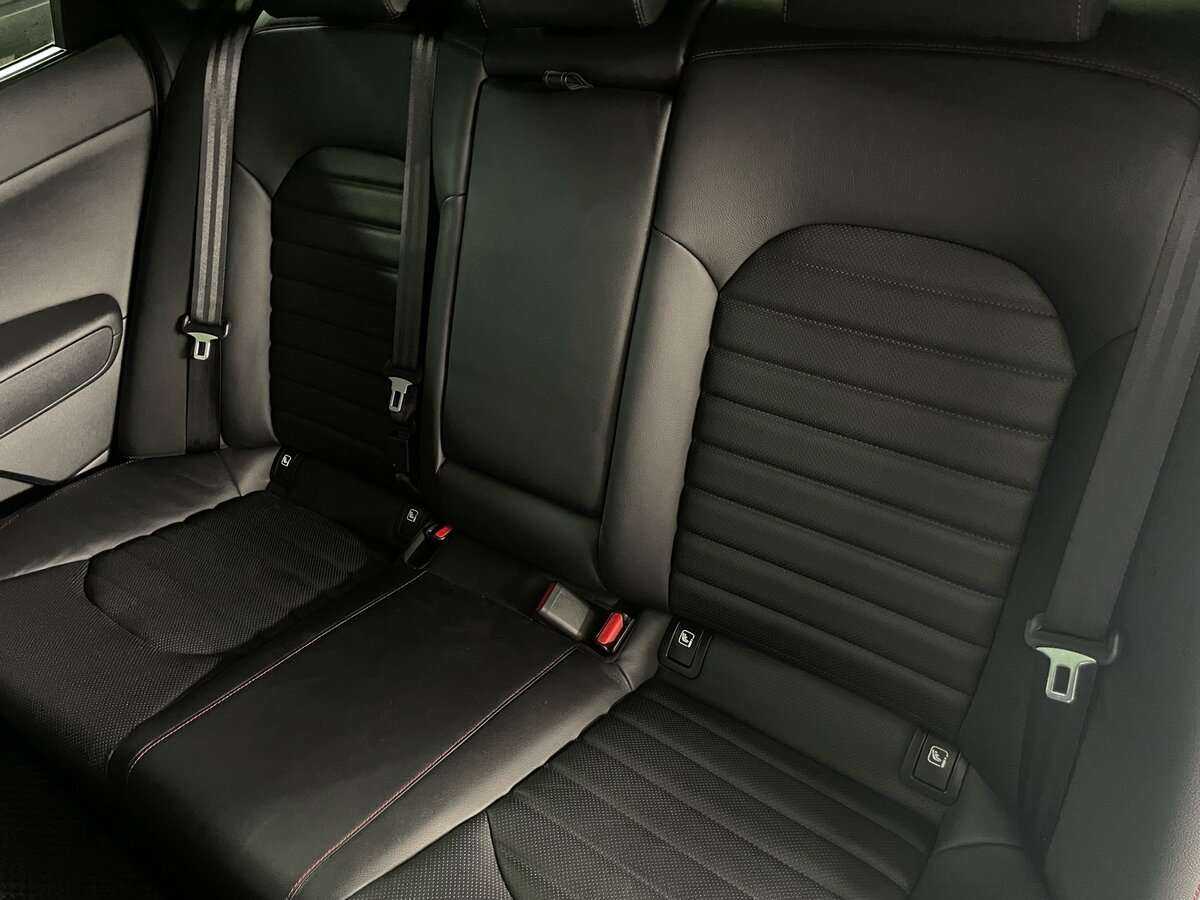 Kia Optima 2018 года с пробегом. Фото: #21