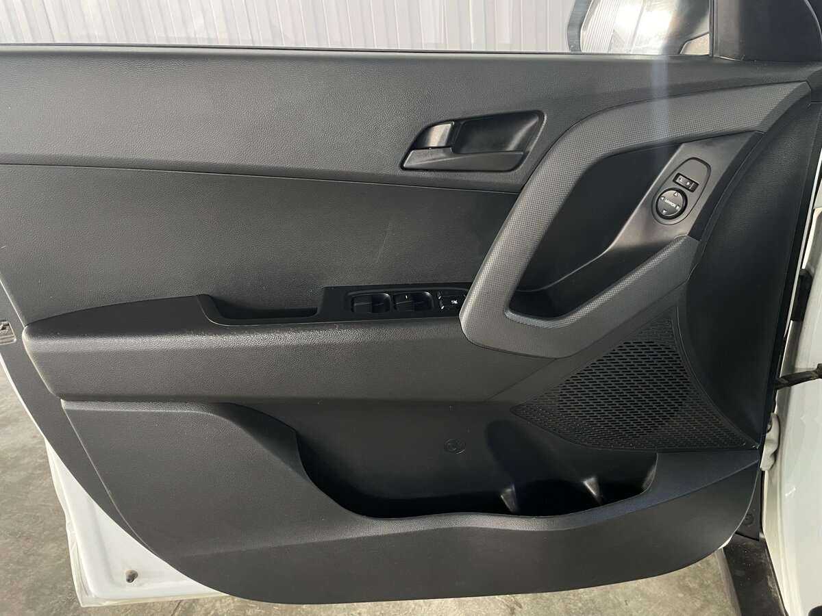 Б/У Хендай Крета 2016 года. Фото: #18