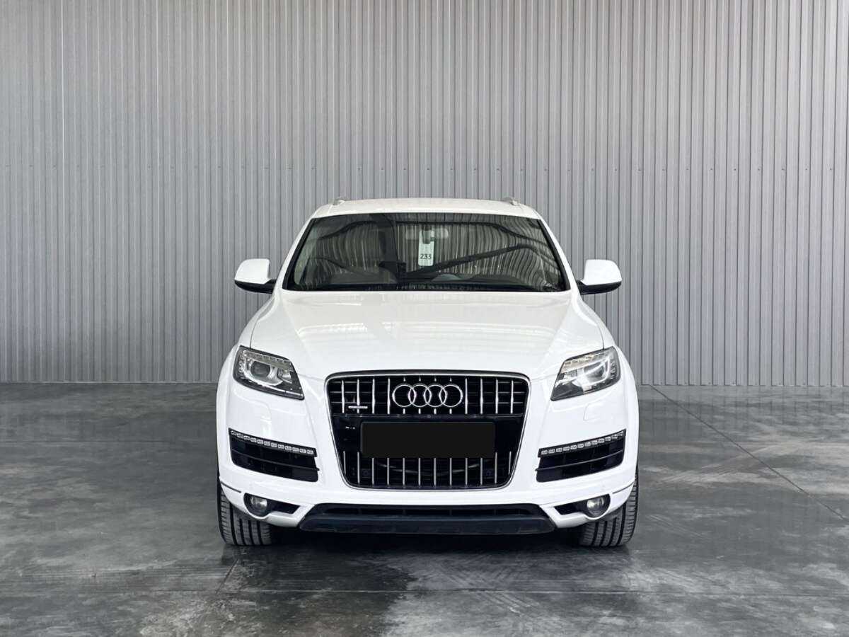 Audi Q7 2011 года с пробегом. Фото: #1