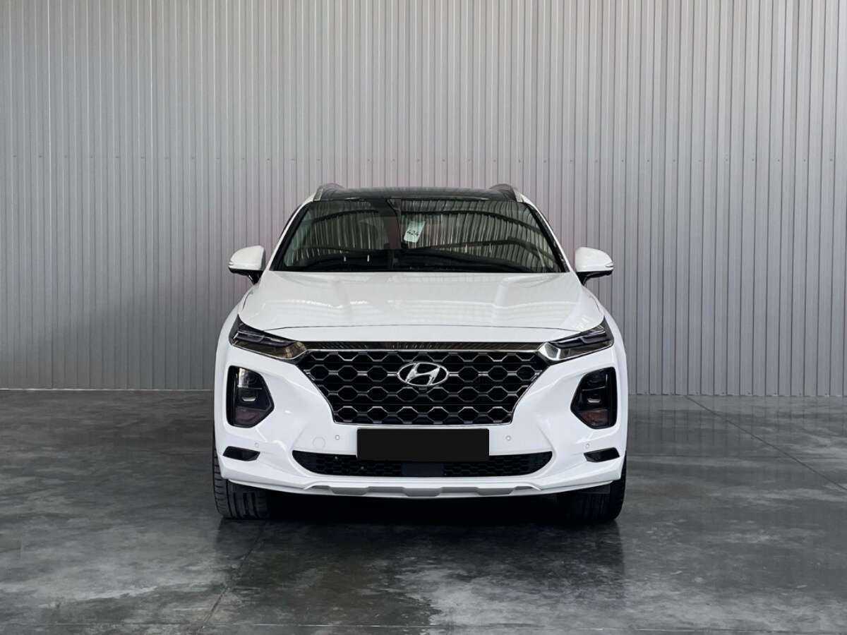 Hyundai Santa Fe 2020 года с пробегом. Фото: #1